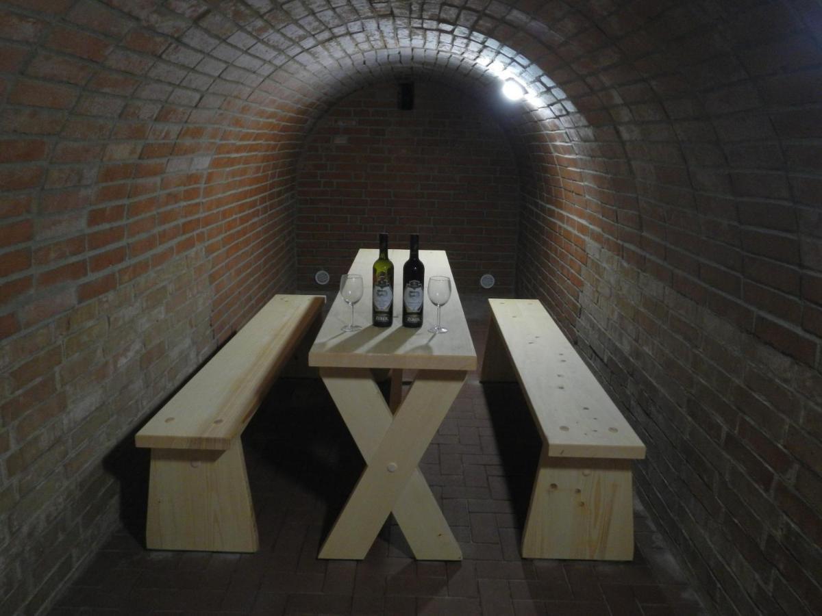 Cyklo ubytování a vinný sklep Žádovice Zadovice Exterior foto